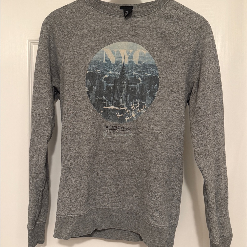 H&M Gray NYC Graphic Crewneck Sweater